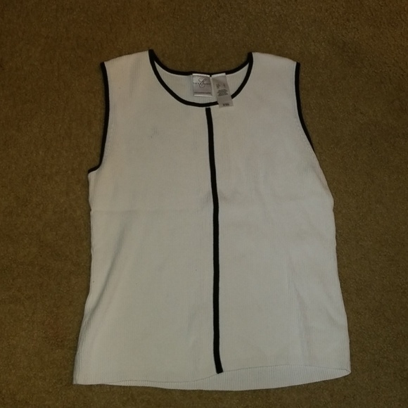 Emma James Tops - 5/$25Sleeveless sweater